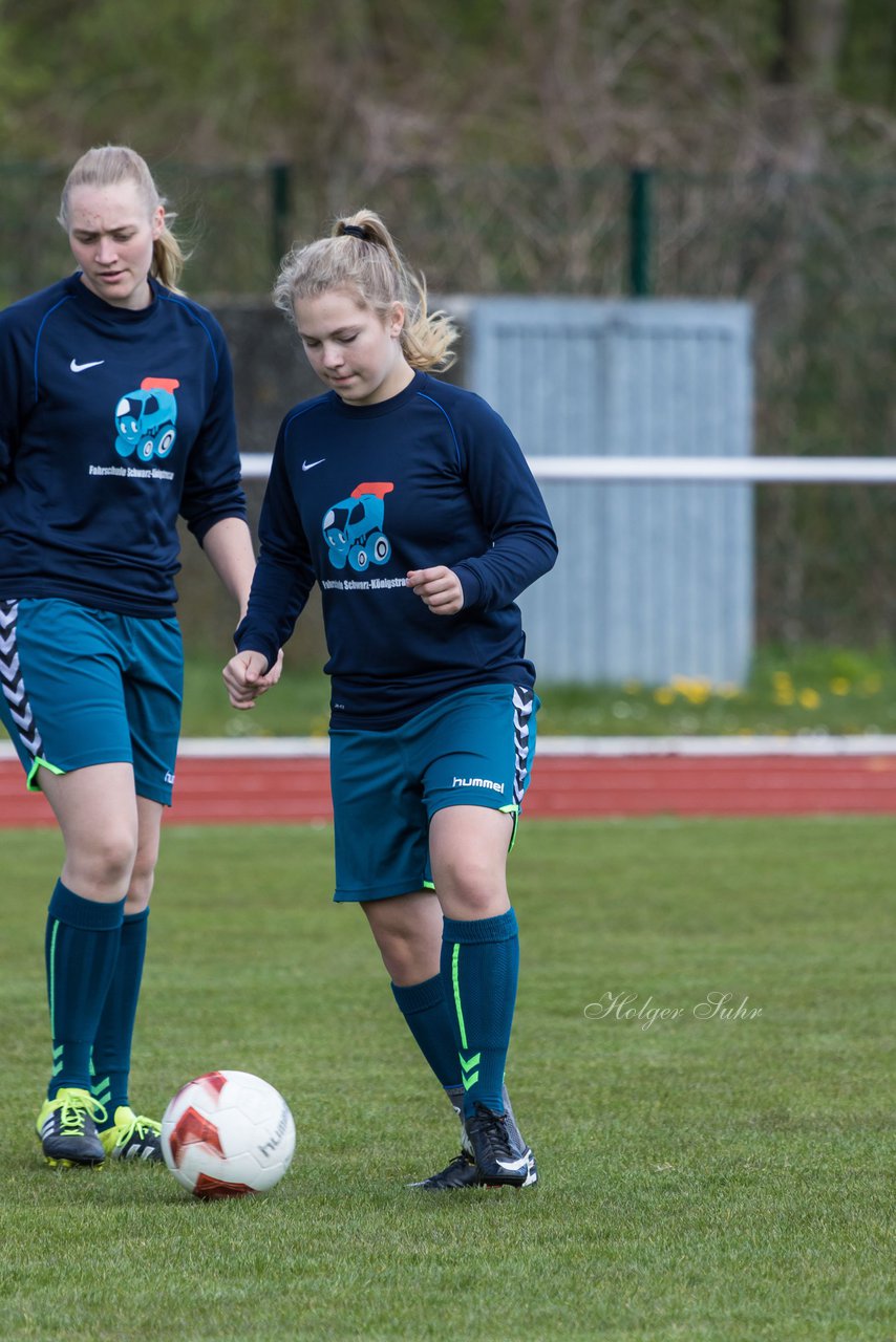 Bild 103 - wBJ VfL Oldesloe - SV Henstedt Ulzburg : Ergebnis: 3:3